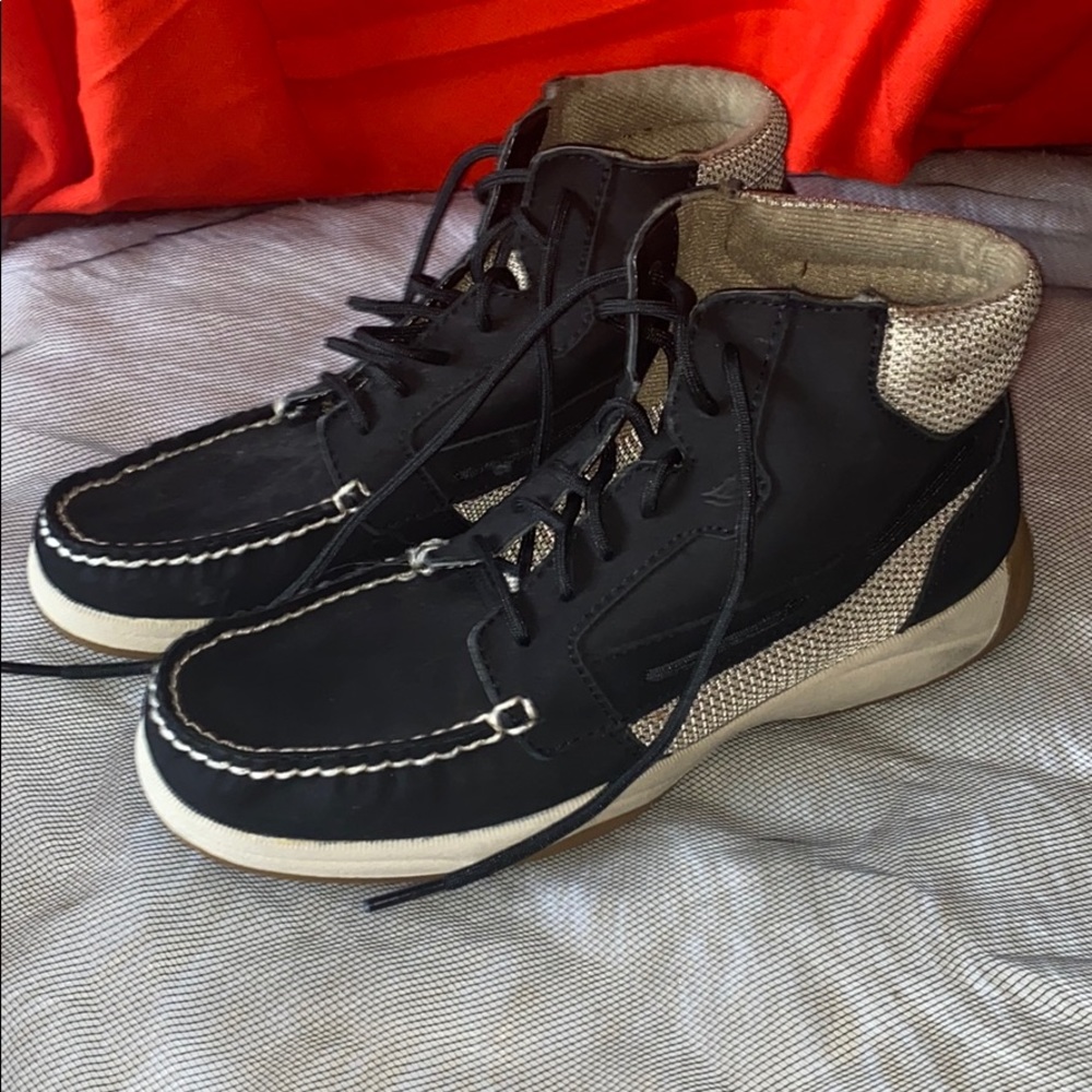 Size 7 Sperry Semi Laced Up High Tops